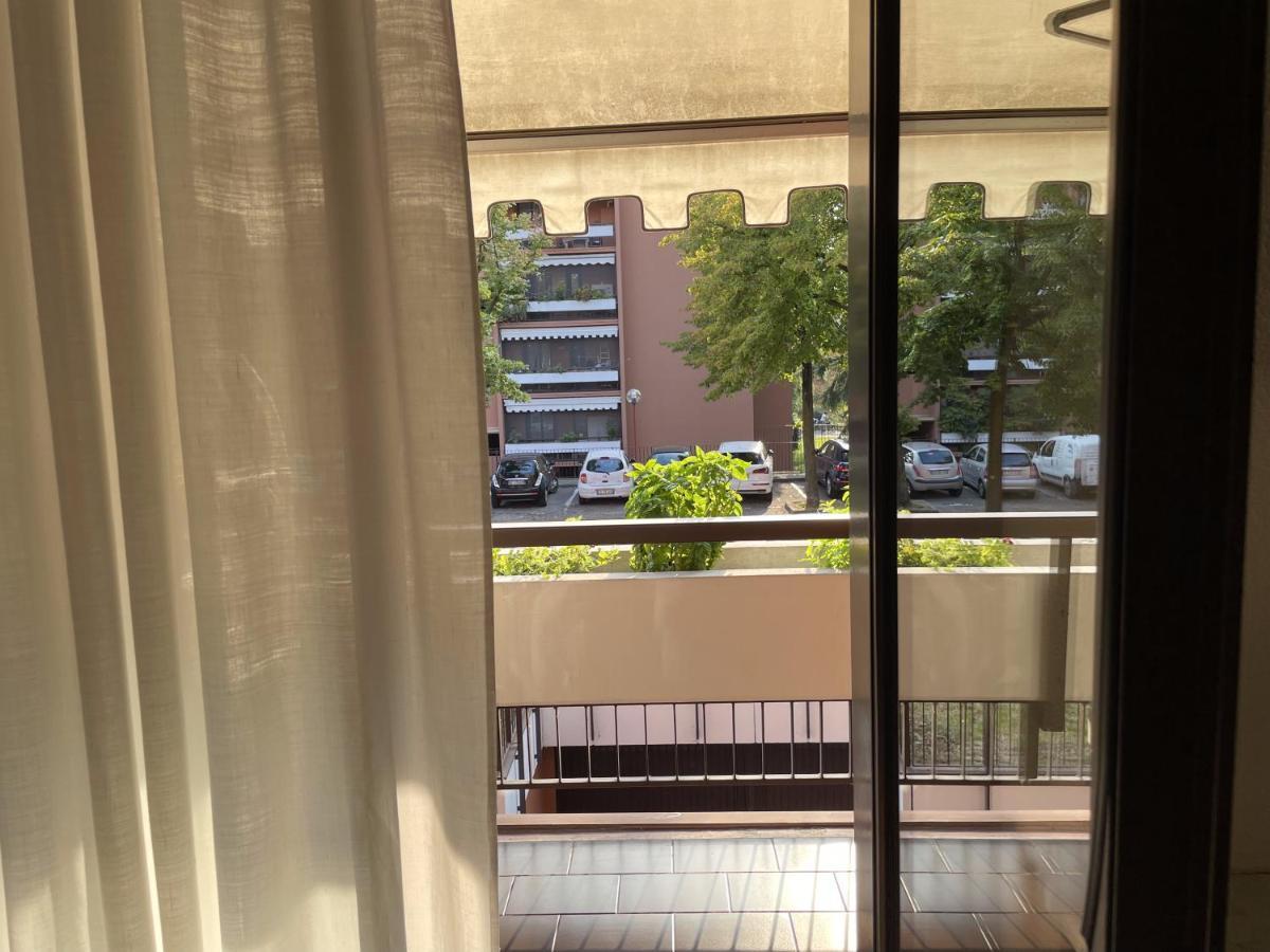 120 Mq Vicino A Banca Mediolanum E Ospedale Humanitas Basiglio Exterior foto